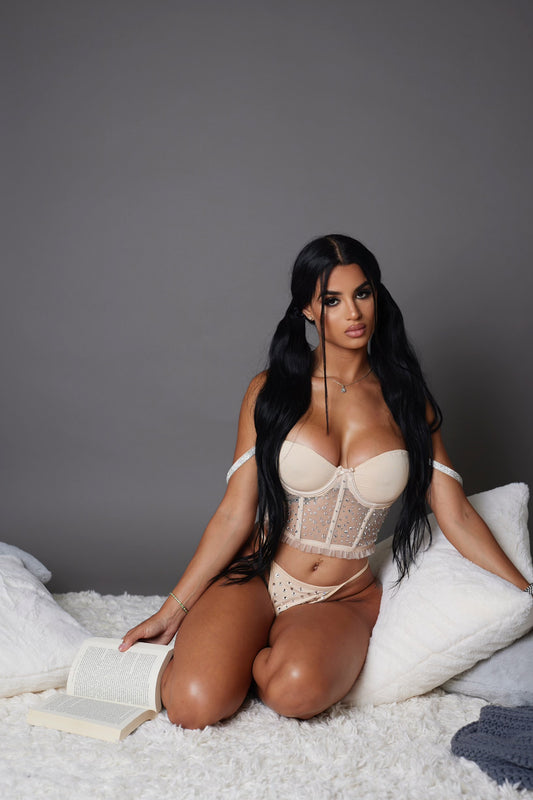 Expertly crafted, the perfect balance of style and functionality.